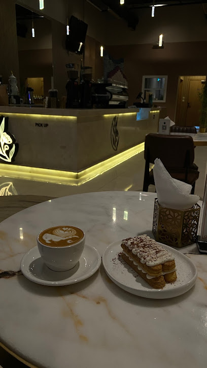 مون روز كوفي | قهوة مون روز - Saudi Arabia|Sakaka 72341|Almatr|King Fahd Ibn Abdulaziz Rd