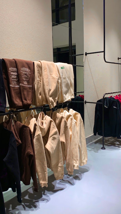 المنحنيات | كيرفز - Saudi Arabia|Unayzah 56247|4693 Internal Ring Rd|7966 Southern Side