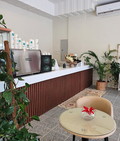 ركن الحلويات والقهوة - سكاكا - +966 14 625 7899