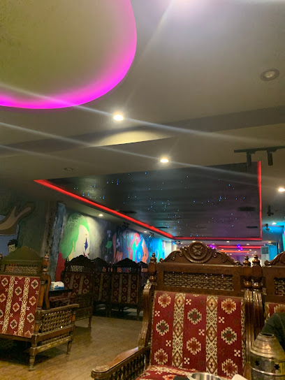 جولدن كافيه - Saudi Arabia|Jeddah 23442|3523 الحسن بن اسماعيل، حي الفيصلية، جدة 23442 7347،