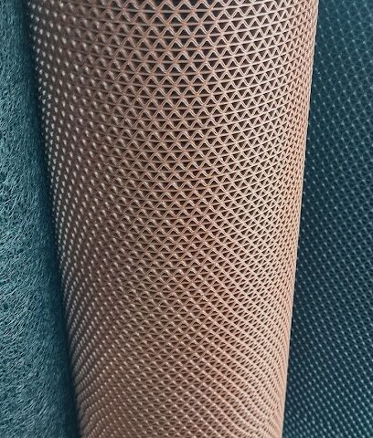 أمل عثمان للسجاد - الخبر -