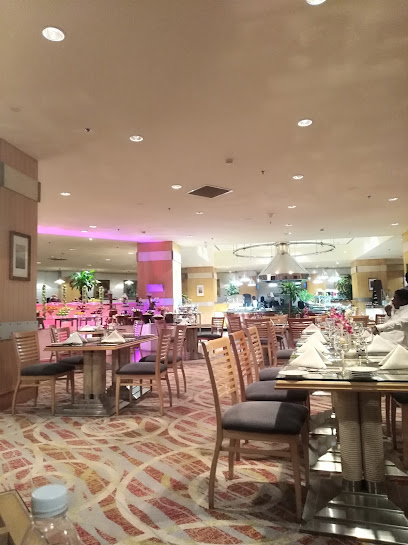 مطعم السفينة - Saudi Arabia|Jeddah 23511|Ash Shati|7537 2450 Al Kurnaysh Br Rd