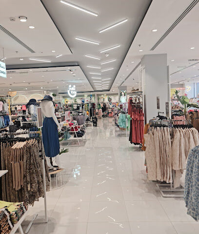 تونتي فور - الدمام -