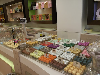 شوكومود شوكومود - المدينة المنورة - +966 53 006 8484