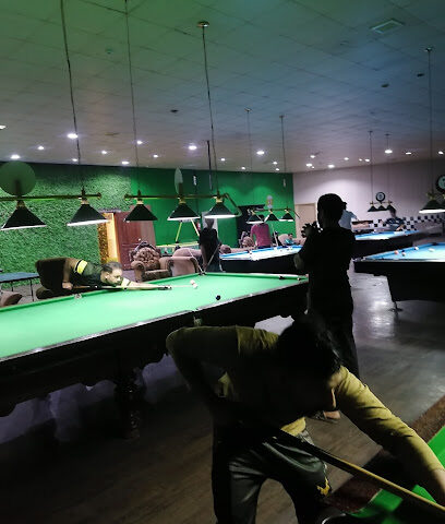 مسبح وصالة التحدي والمرح - عرعر -