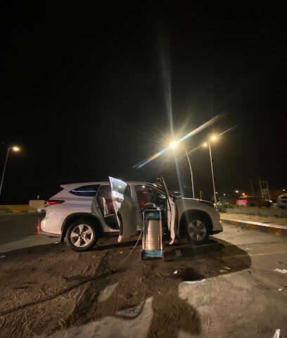 مغسلة الوهج الأبيض لغسيل السيارات White glow car wash - تنومة - +966 55 240 3418