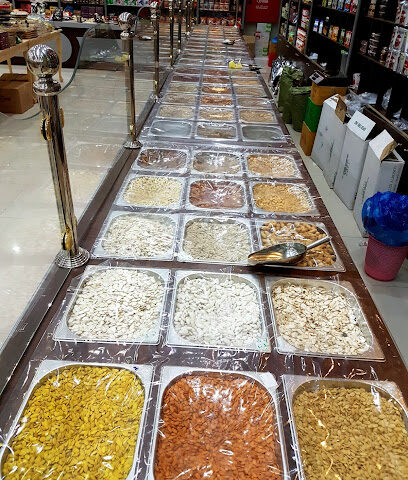 قمة الحلويات - حفر الباطن - +966 50 563 9237