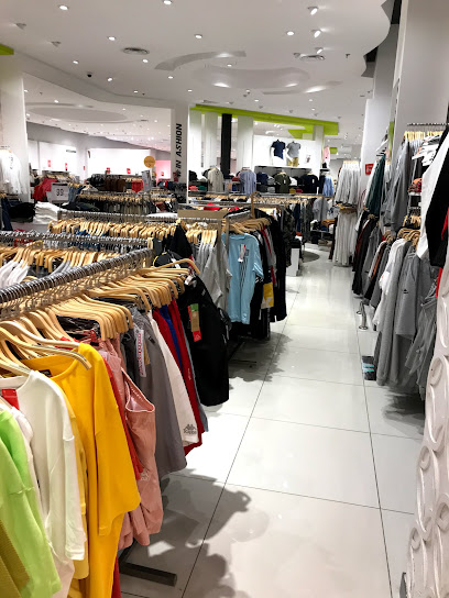 نقطة مركزية - Saudi Arabia|Kadi Mall Gate No. 3 at Ground Floor