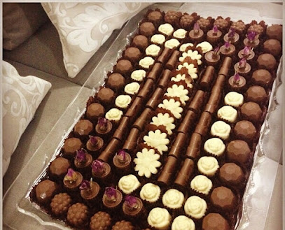 بحر الشوكولاته للحلويات - الوجه - +966 55 798 2679