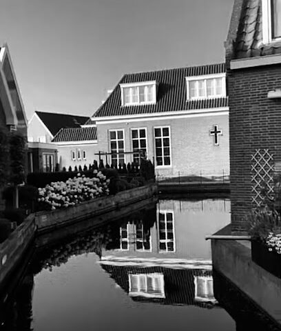 بلوم نواف - عرعر - +966 55 871 7452