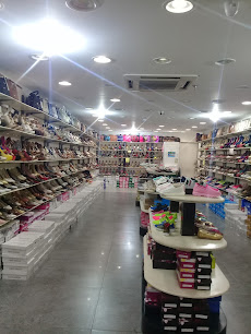 ديانا شوز - الطائف - +966 55 288 8197